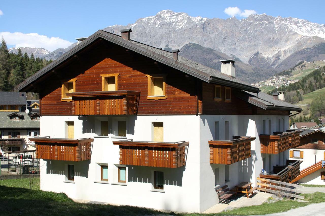 Chalet Del Bosco Valdisotto Exterior foto